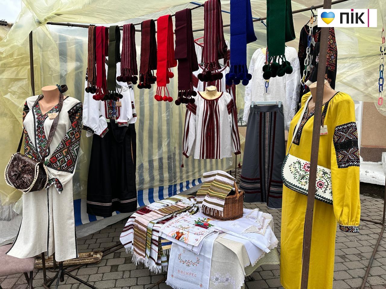 843d433e 3cf1 4470 9d36 671efa1e791d