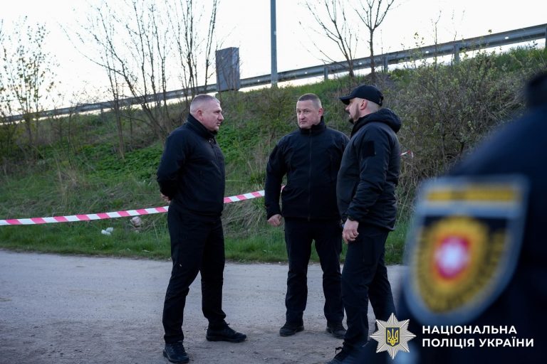 На Рівненщині чоловік відкрив вогонь по групі оповіщення військових та правоохоронцях: його розшукують (ФОТО) 6 FB IMG 1777534031121
