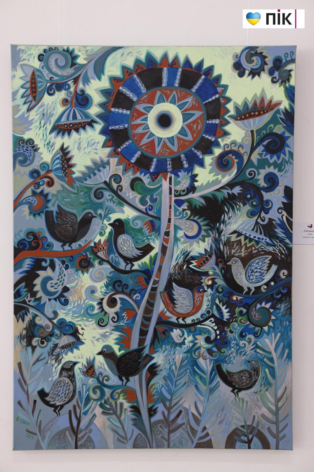 "Квіти і птахи": у Франківську відкрилася виставка художниці Олесі Сікори (ФОТО) 10 G71A0036 resize 2