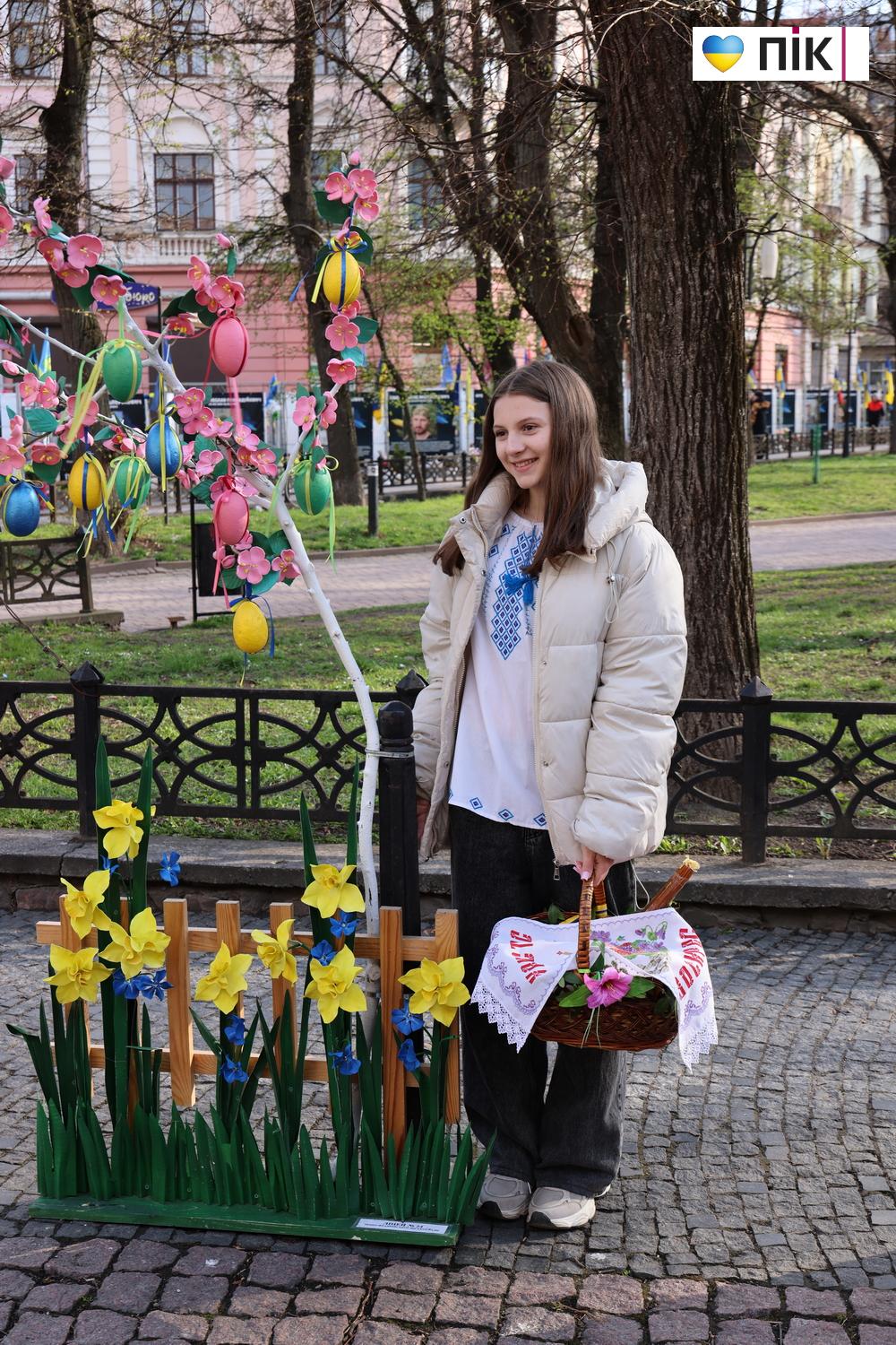 Воскресіння Христове: освячення великодніх кошиків в Івано-Франківську (ФОТО) 38 G71A0043 resize