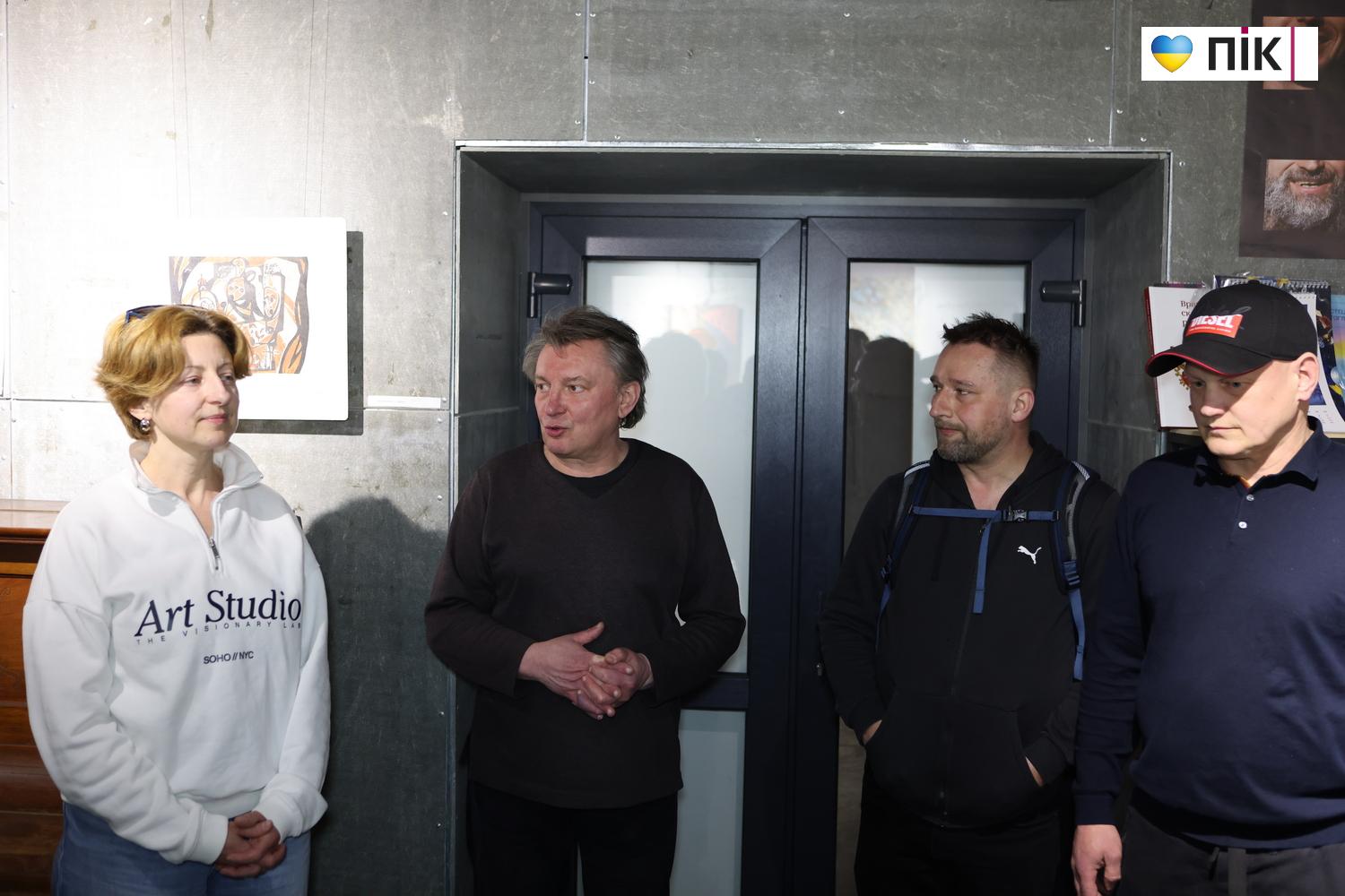 В Івано-Франківську відкрили виставку «М’ясо історії або склад Ваґабундо» (ФОТО) 4 G71A5186 resize