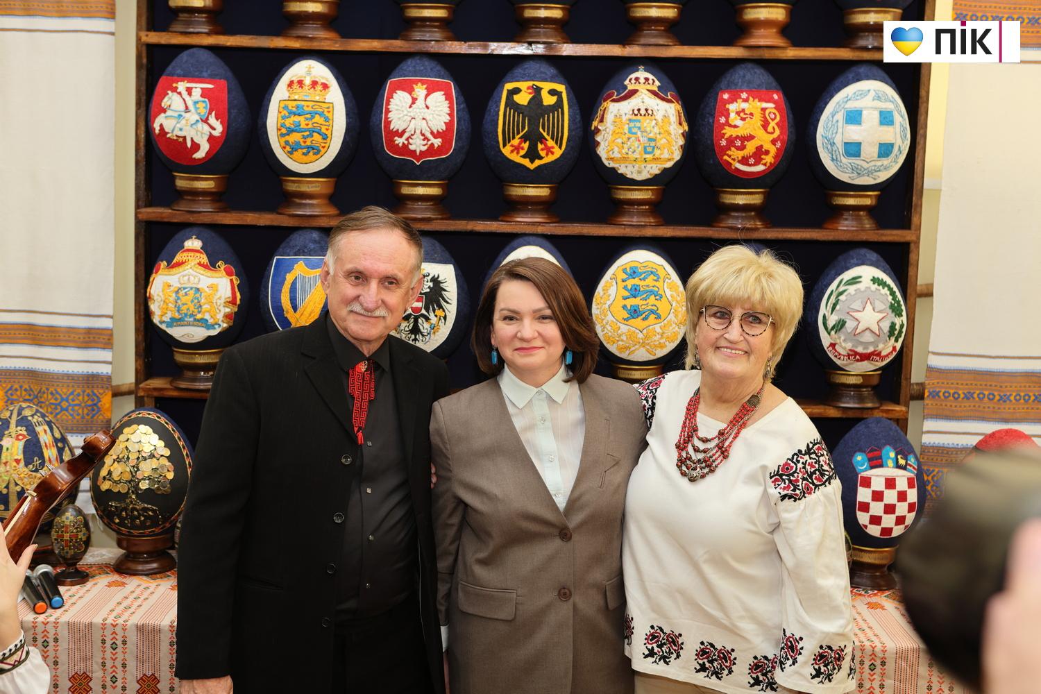 Такого не робив ще ніхто: у Франківську відкрили унікальну виставку писанок (ФОТО) 40 G71A8915 resize