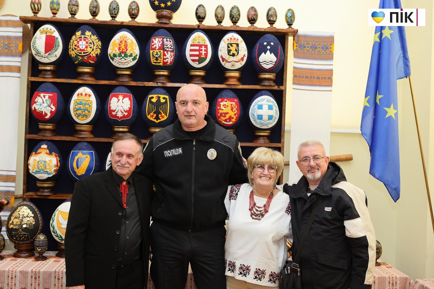 Такого не робив ще ніхто: у Франківську відкрили унікальну виставку писанок (ФОТО) 39 G71A8916 resize