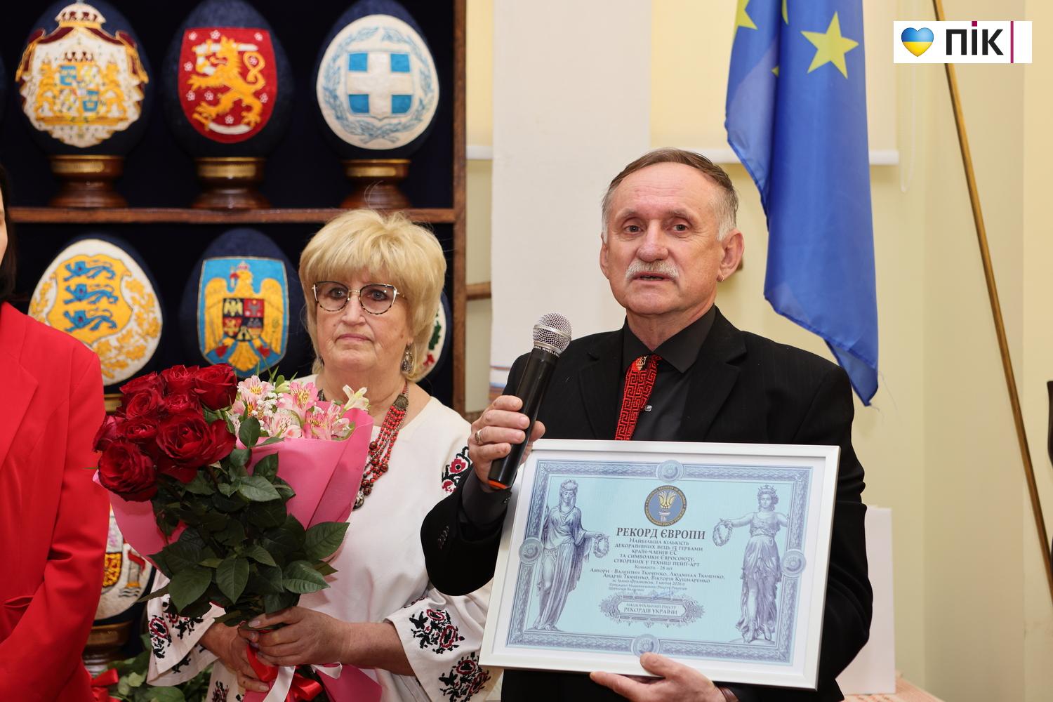 Такого не робив ще ніхто: у Франківську відкрили унікальну виставку писанок (ФОТО) 22 G71A8992 resize