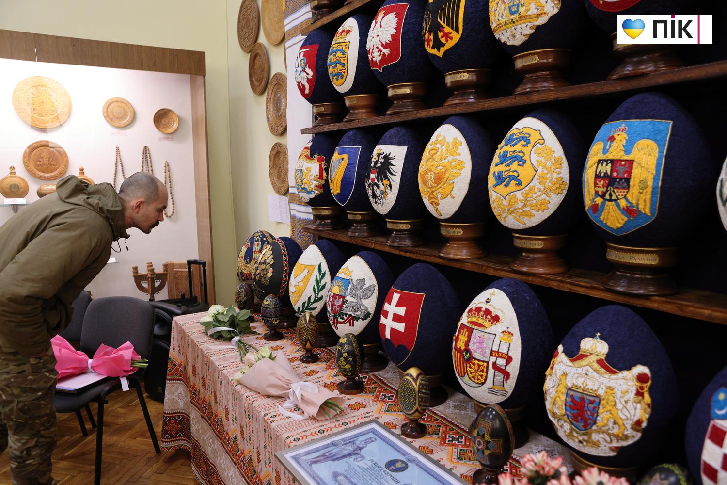 Такого не робив ще ніхто: у Франківську відкрили унікальну виставку писанок (ФОТО) 10 G71A9036 resize