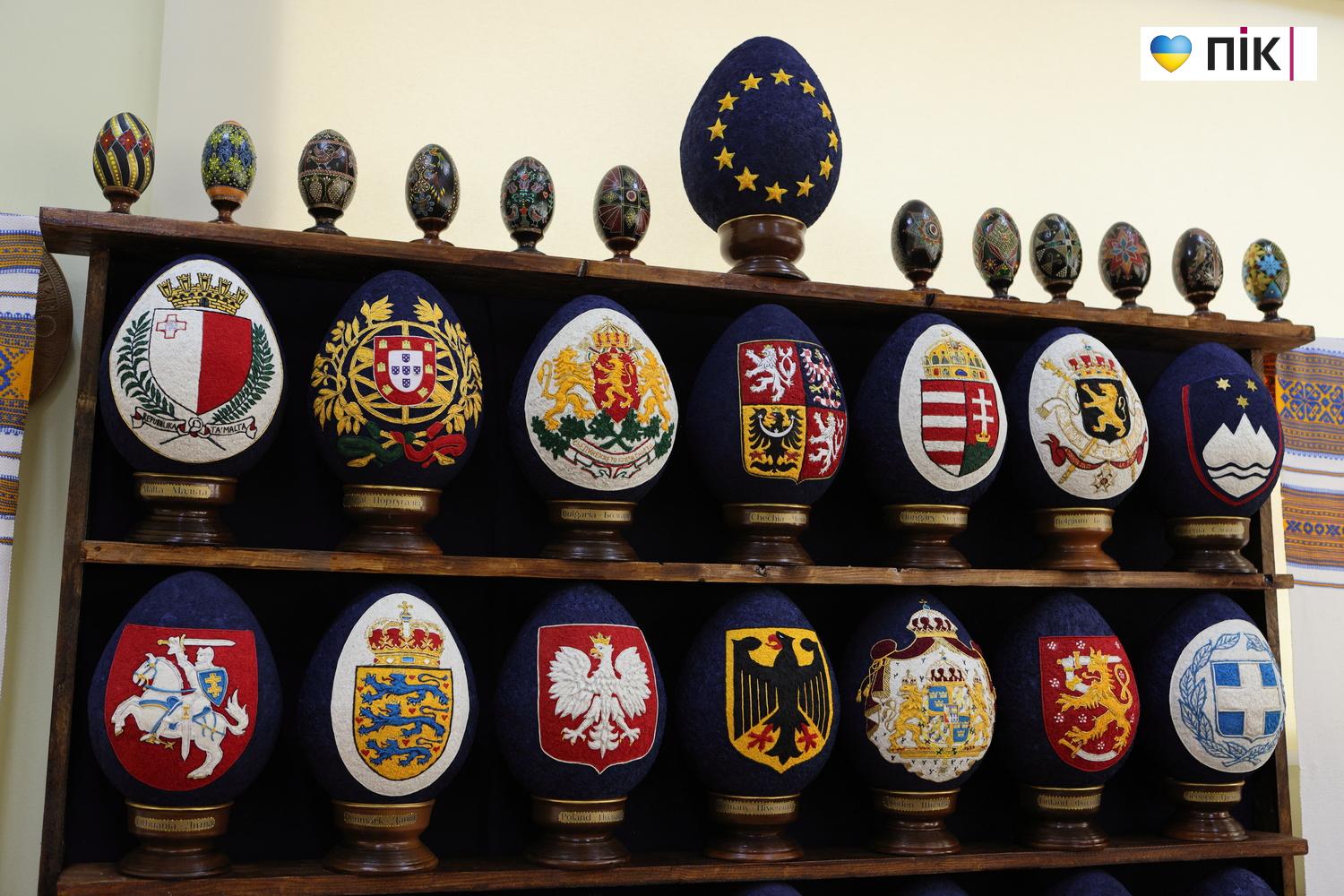 Такого не робив ще ніхто: у Франківську відкрили унікальну виставку писанок (ФОТО) 6 G71A9047 resize