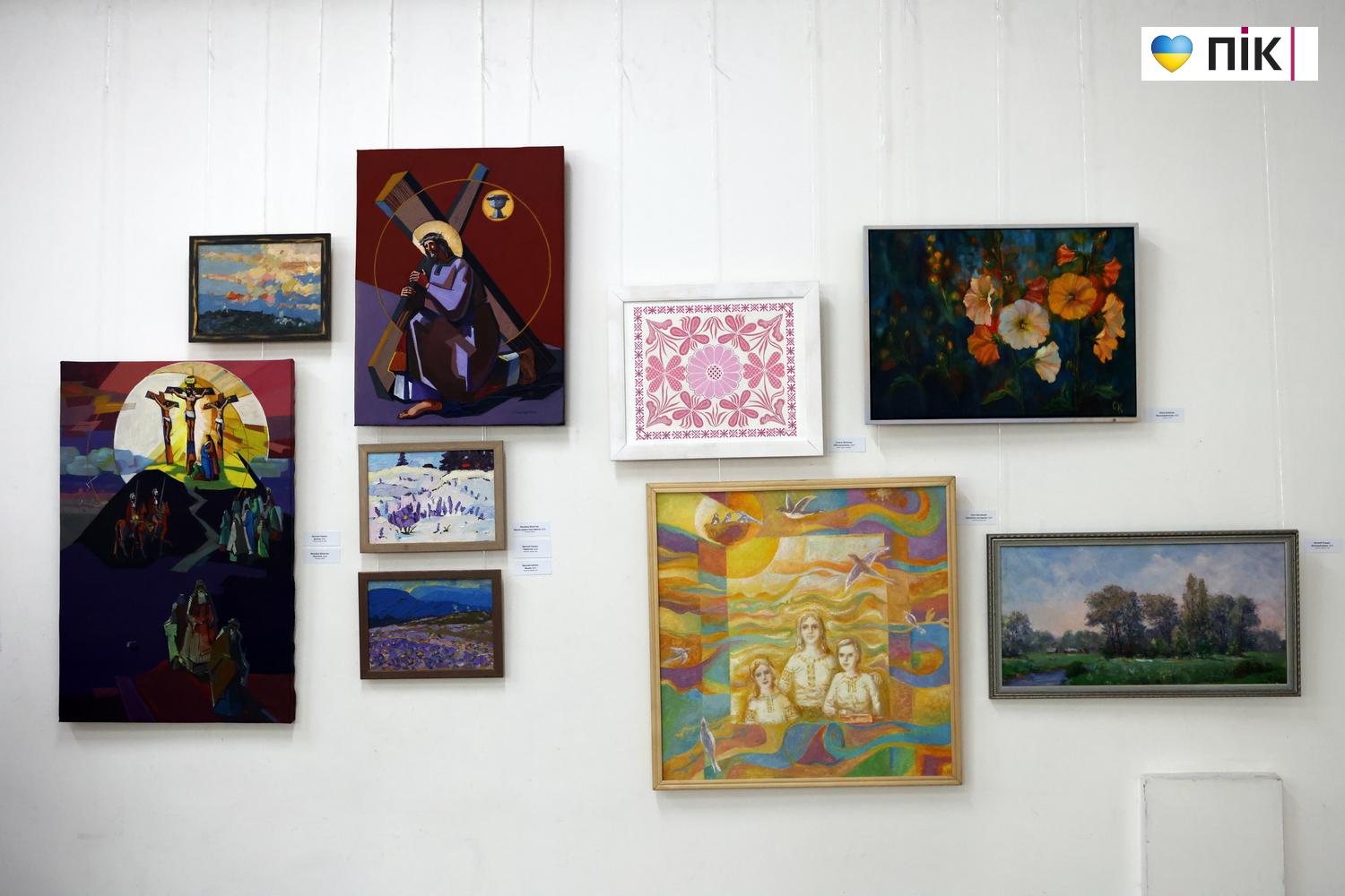 В Івано-Франківську відкрили Великодню виставку художників (ФОТО) 18 G71A9195 resize