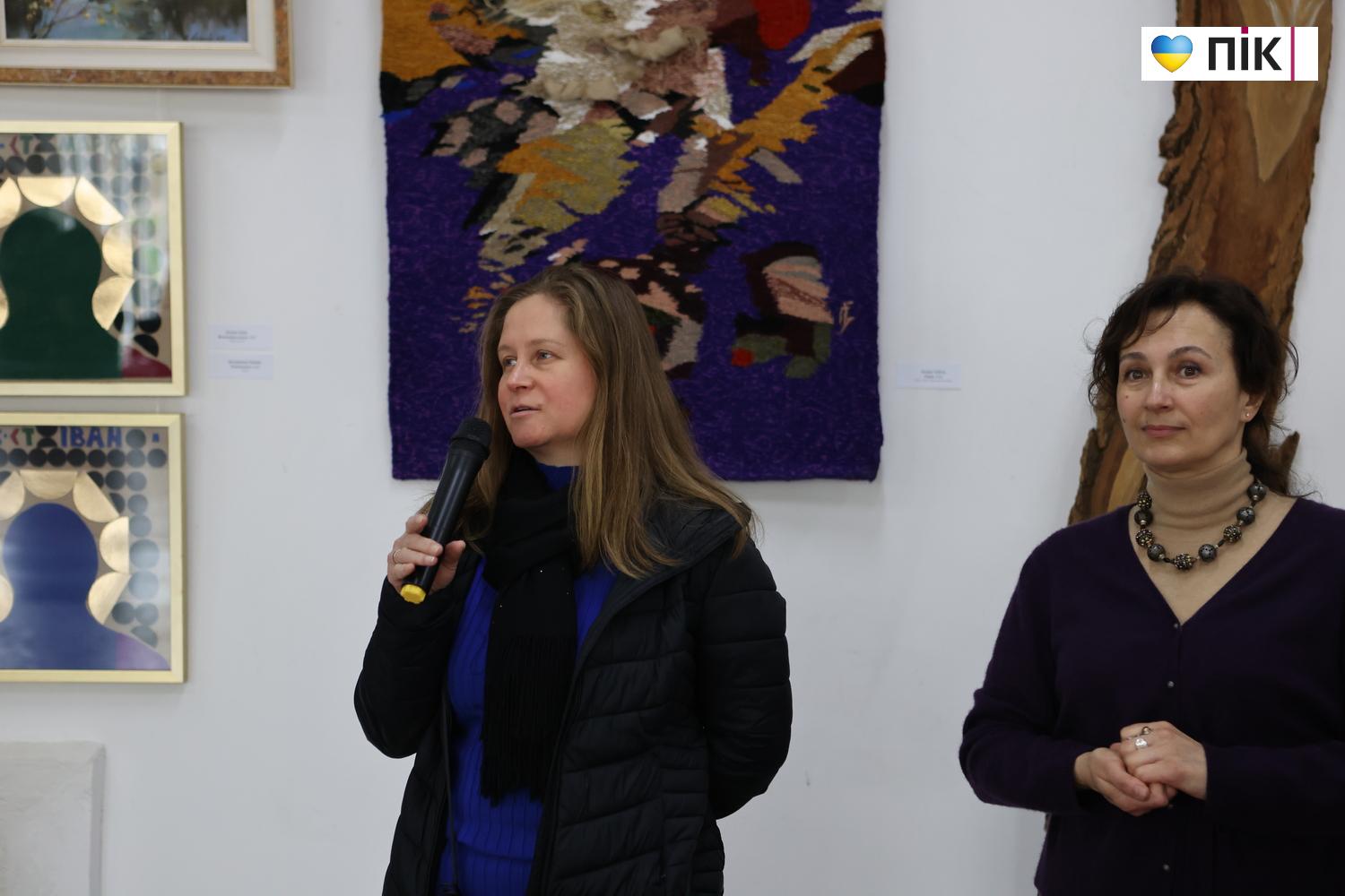 В Івано-Франківську відкрили Великодню виставку художників (ФОТО) 20 G71A9228 resize