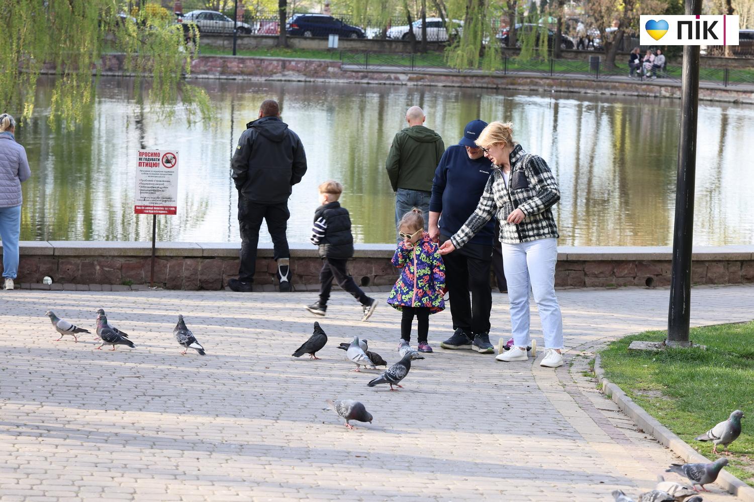 Люди Прикарпаття: в парку Шевченка в Івано-Франківську (ФОТО) 6 G71A9705 resize