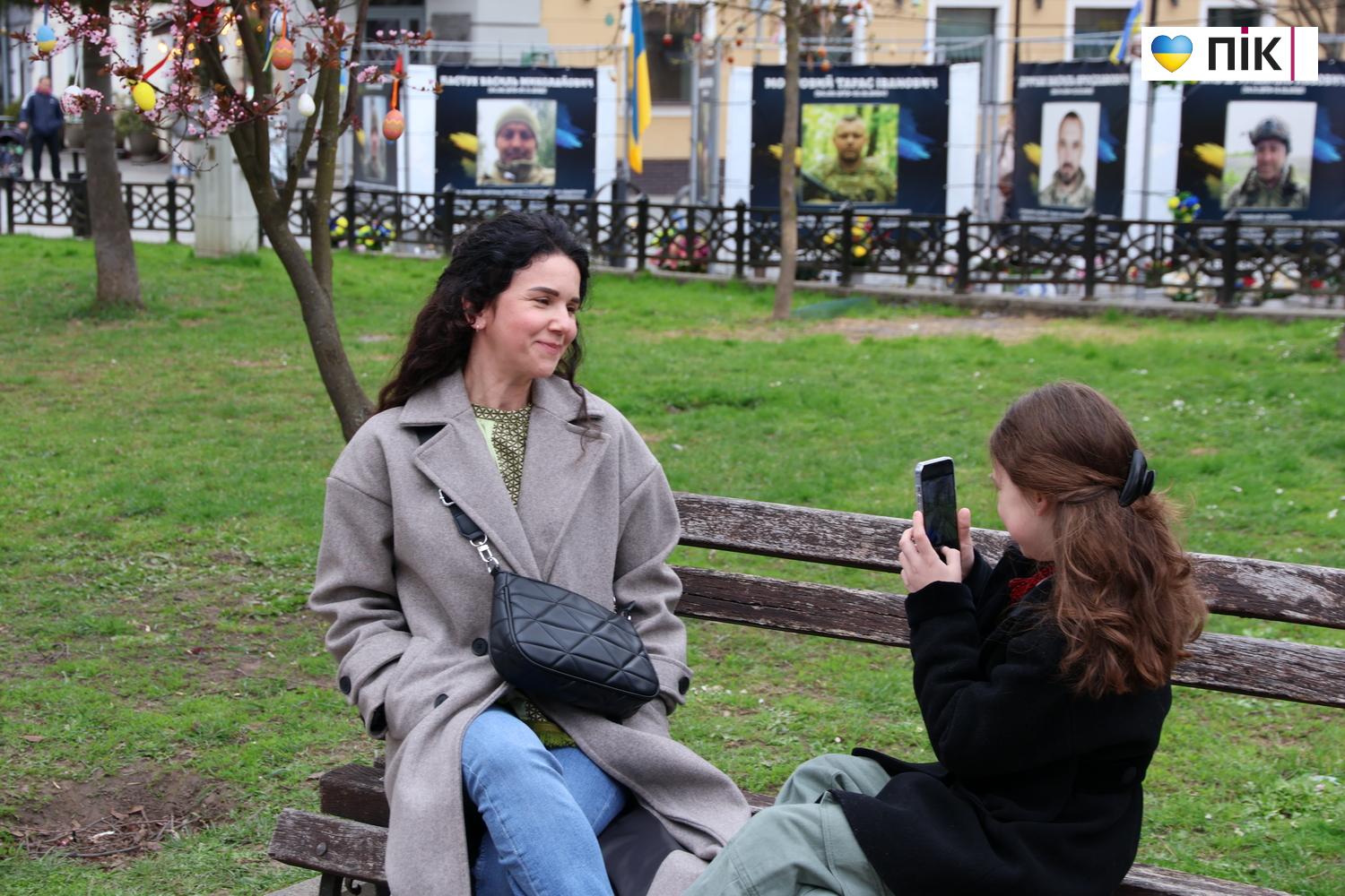 Люди Прикарпаття: святкові фотозони на Великдень в Івано-Франківську (ФОТО) 18 IMG 0010 resize