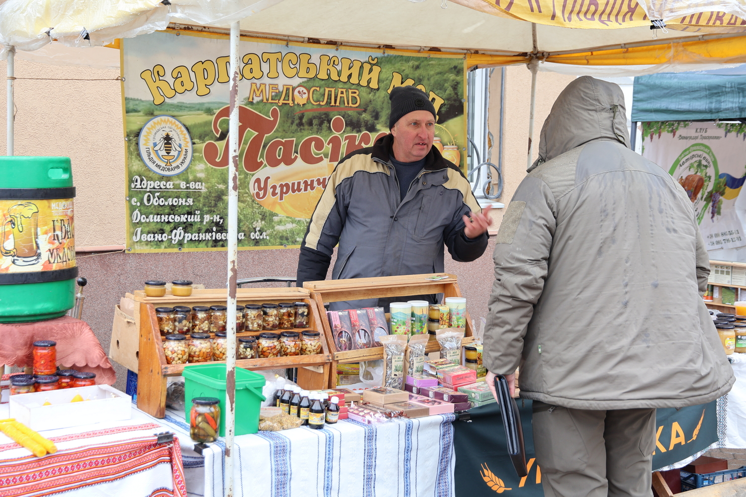 Люди Прикарпаття: на Великодньому ярмарку в Івано-Франківську (ФОТО) IMG 0011 resize