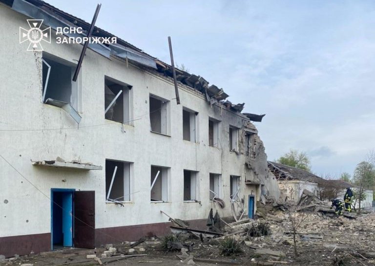 У Запоріжжі внаслідок авіаудару травмовані 7 людей 3 IMG 20260421 213245 832