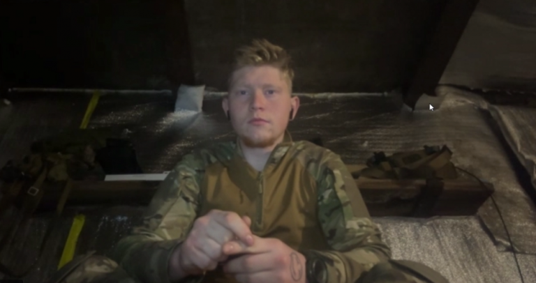 Військовий з Рівненщини через суд повертає зарплату, яку отримувала його мати