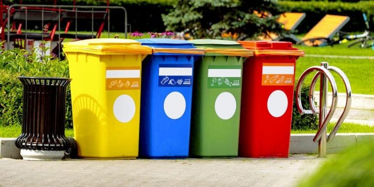 В Івано-Франківську готують план управління відходів: мешканців просять долучитися