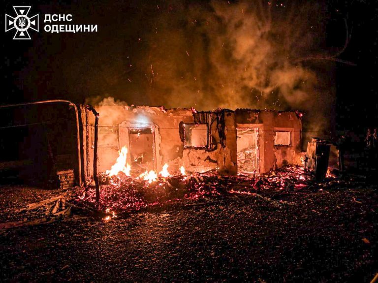 Атака по Одещині та Харкову: зруйновані житлові будинки, є постраждалі (ФОТО) 7 photo 2026 04 25 08 20 44 3