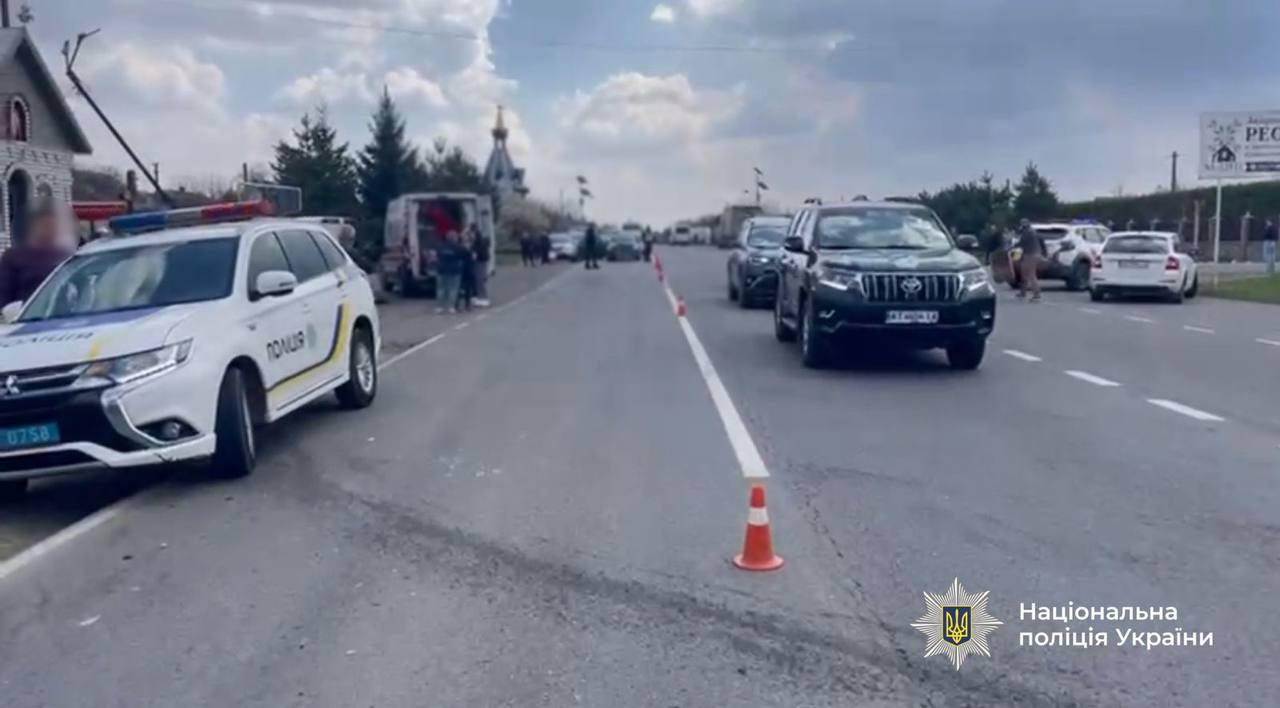 photo 5409209760118149783 y