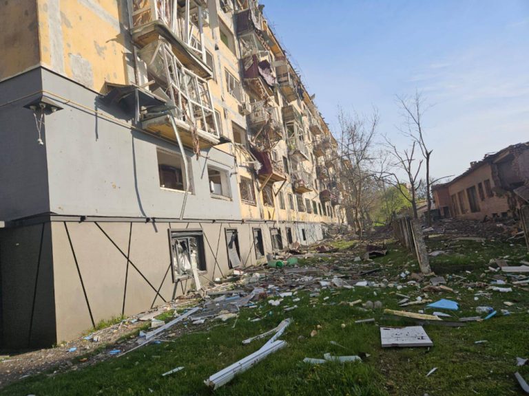 У Краматорську після авіаудару загинули щонайменше п'ять людей 4 1249758 2 w 1000