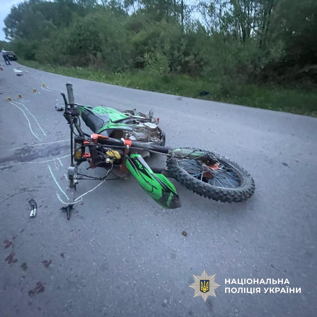 У Долинській громаді зіткнулися мотоцикл та легковик: є постраждалі (ФОТО) 3 700853966 988775550463341 4415195641876775129 n