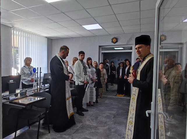 У Гвіздецькій громаді відкрили сучасний ЦНАП (ФОТО) 2 703136427 1001223592242512 5575377966769836615 n