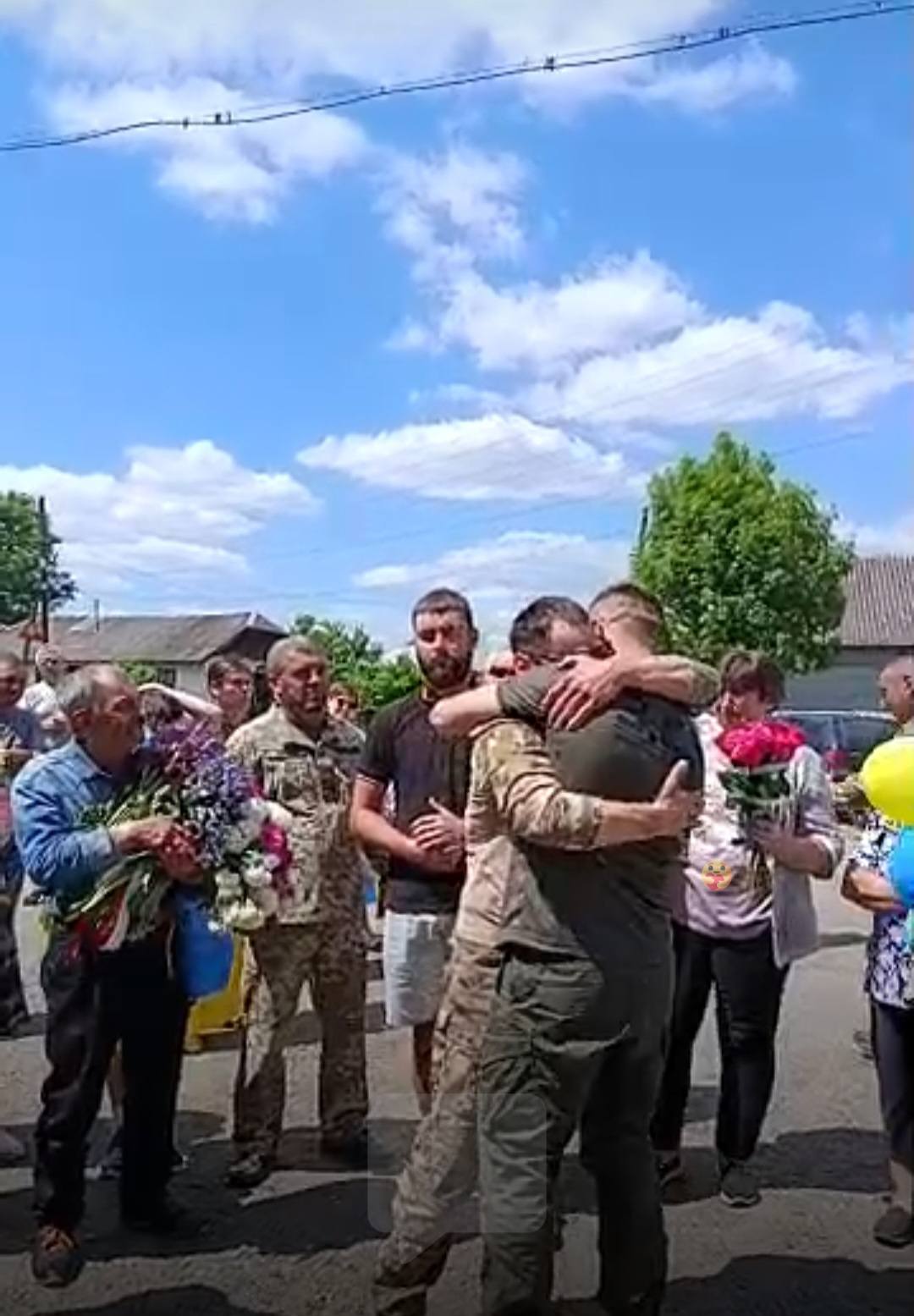 На Городенківщині зустріли звільненого з полону захисника Юрія Микитчука (ФОТО) 4 703914452 1305001318505362 4737409078247898700 n