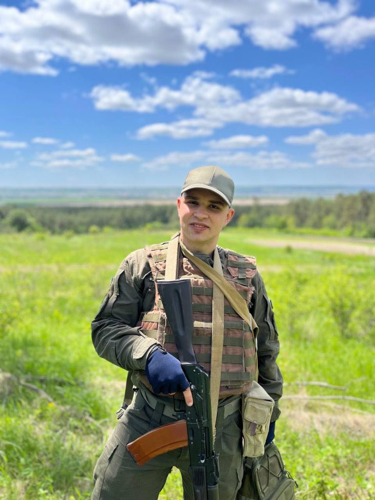 На Донеччині загинув 27-річний боєць з Надвірної Роман Возний (ФОТО) 4 704980242 1456998726252652 7845377752444093750 n 1