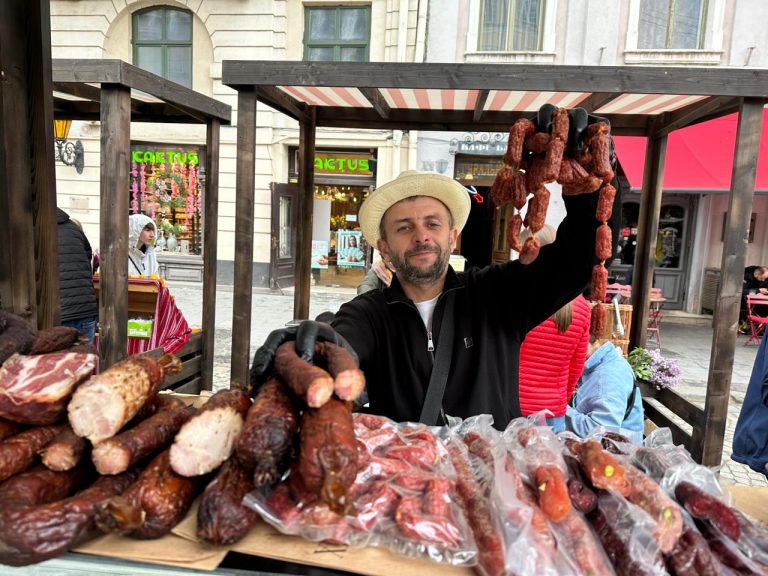 Преміальний крафт: як продати хліб по 160 грн та ковбасу по 1000 (ФОТО) 7 8629cc96 01f2 4516 b2a8 cde3e7a17966