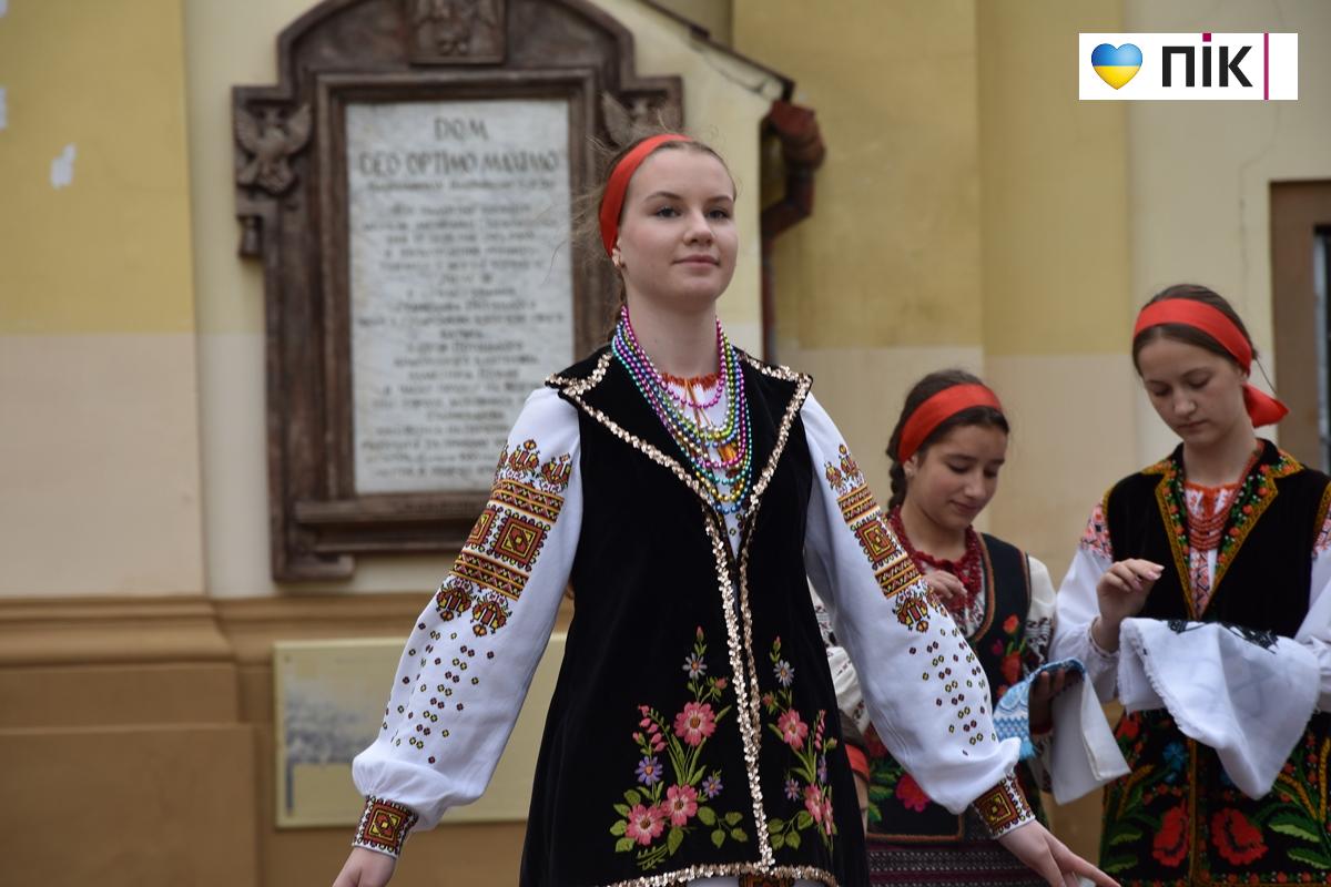 День вишиванки в Івано-Франківську 2026: як це було (ФОТОРЕПОРТАЖ) 5 DSC 0686