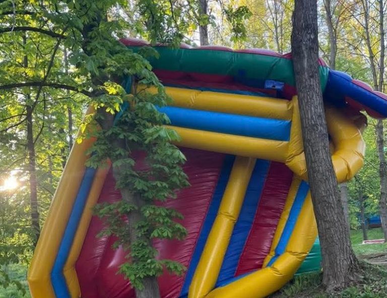 Після випадку з батутом у Калуші посилять контроль за атракціонами