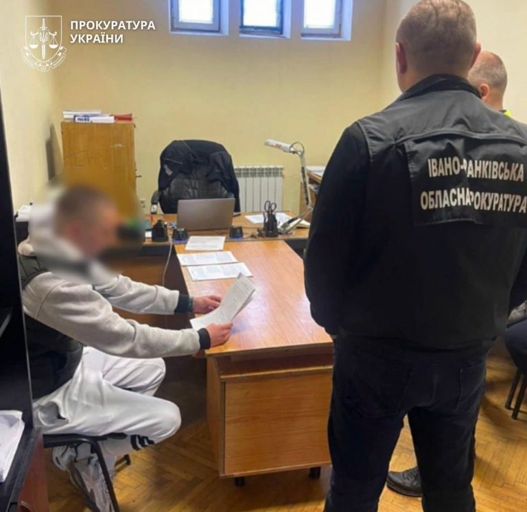 Пенсіонери та військові серед потерпілих: на Прикарпатті викрили кіберсхему з крадіжками з банківських карток 1 FB IMG 1778152214160