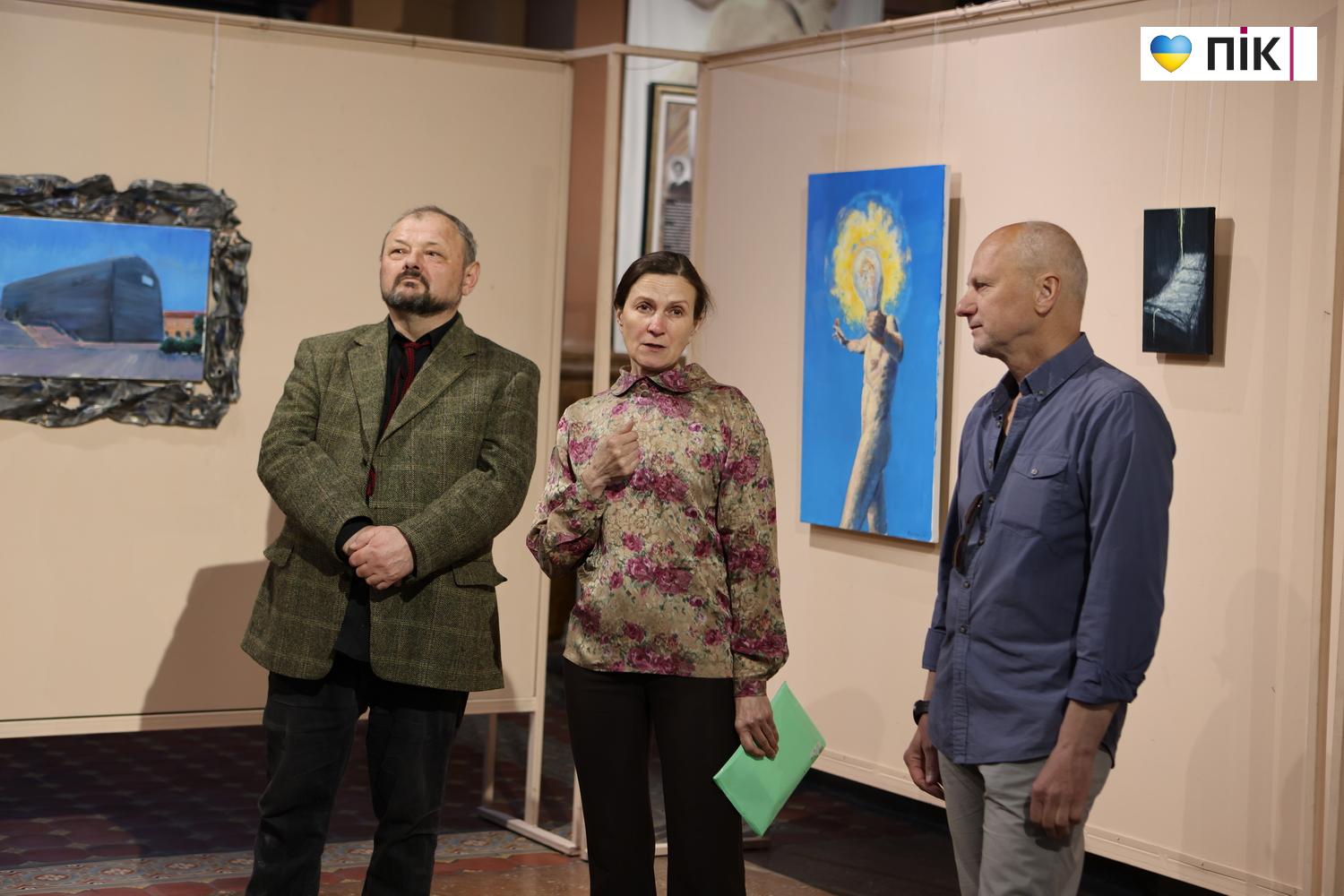 В Івано-Франківську відкрили виставку Ростислава Котерліна «22 картини» (ФОТО) 15 G71A9190 resize