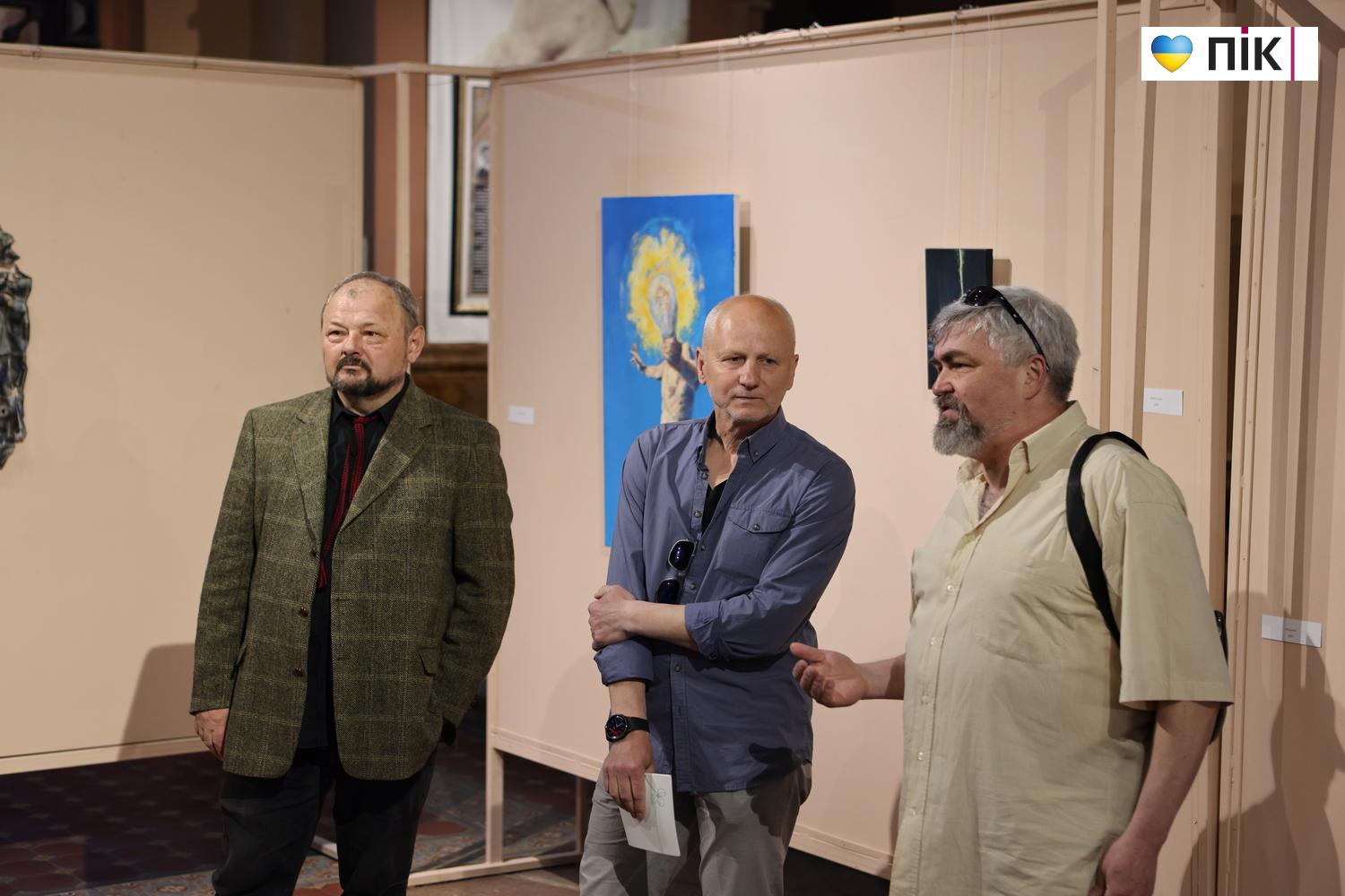 В Івано-Франківську відкрили виставку Ростислава Котерліна «22 картини» (ФОТО) 17 G71A9227 resize