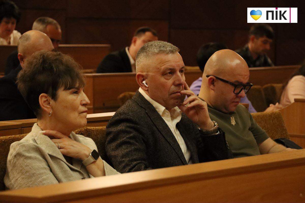 Позачергова сесія у Франківську: звернення, ветеранські програми та індустріальний парк (ФОТОРЕПОРТАЖ) 17 IMG 2613