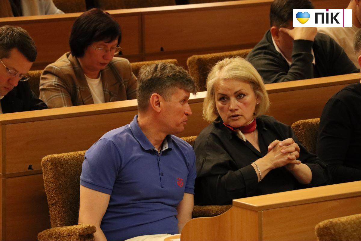 Позачергова сесія у Франківську: звернення, ветеранські програми та індустріальний парк (ФОТОРЕПОРТАЖ) 29 IMG 2717