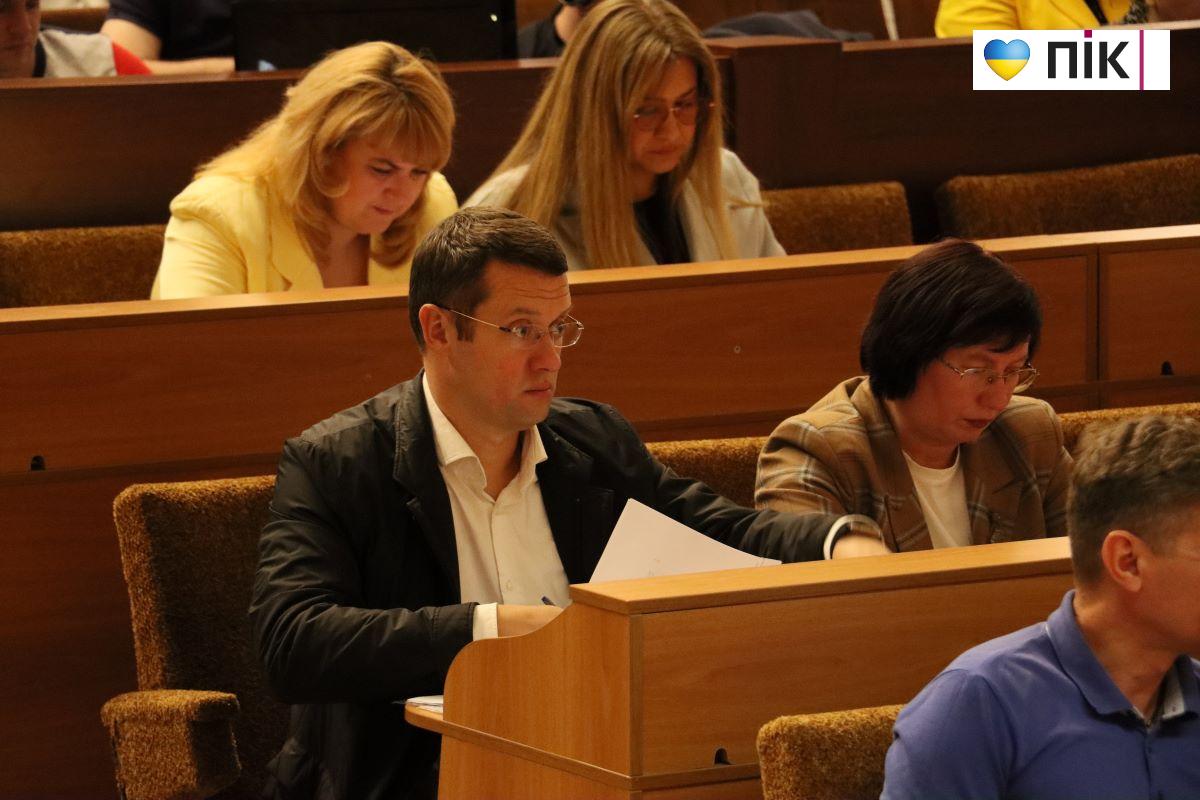 Позачергова сесія у Франківську: звернення, ветеранські програми та індустріальний парк (ФОТОРЕПОРТАЖ) 30 IMG 2720