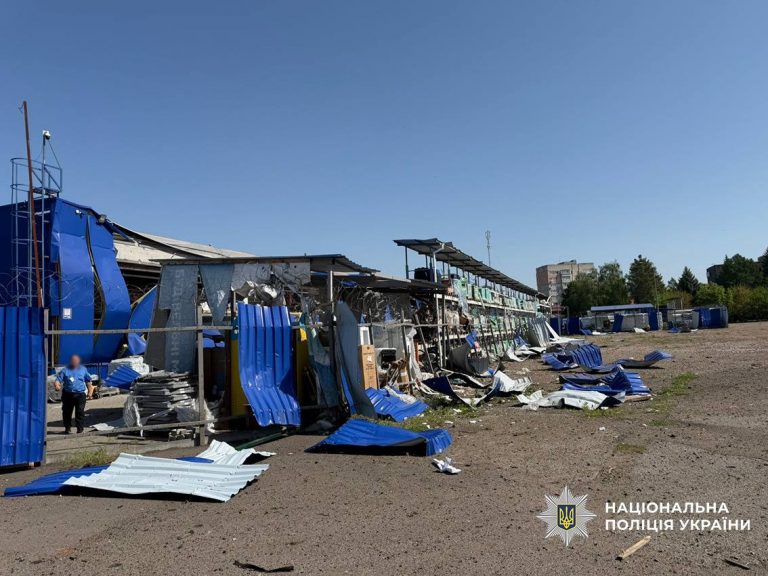 росіяни вдарили по Прилуках: загинули дві людини, ще 17 - поранені (ФОТО) 12 photo 2026 05 19 11 26 34 2