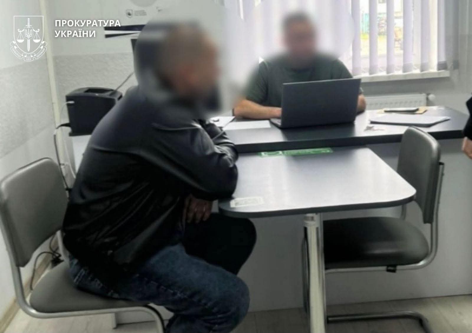 Посварився і спалив знайомій квадроцикл: жителю Білих Ослав повідомили про підозру 3 received 2395542667592463