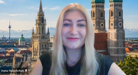 Професорка з Івано-Франківська видала у Німеччині книгу «Лідерство без дозволу» 8 "Лідерство без дозволу": франківська науковиця видала книгу в еміграції