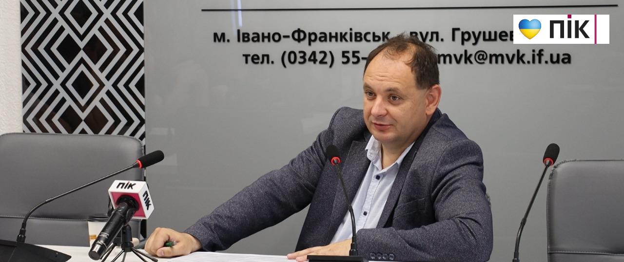 У Франківську розповіли про новий підхід до косіння трави (ВІДЕО) 3 5303489041342864323