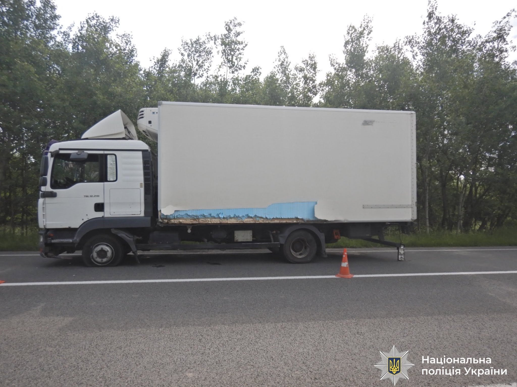 В Отинії сталася потрійна ДТП: травмований водій (ФОТО) 3 724010648 1009982345009328 3234817243037864622 n