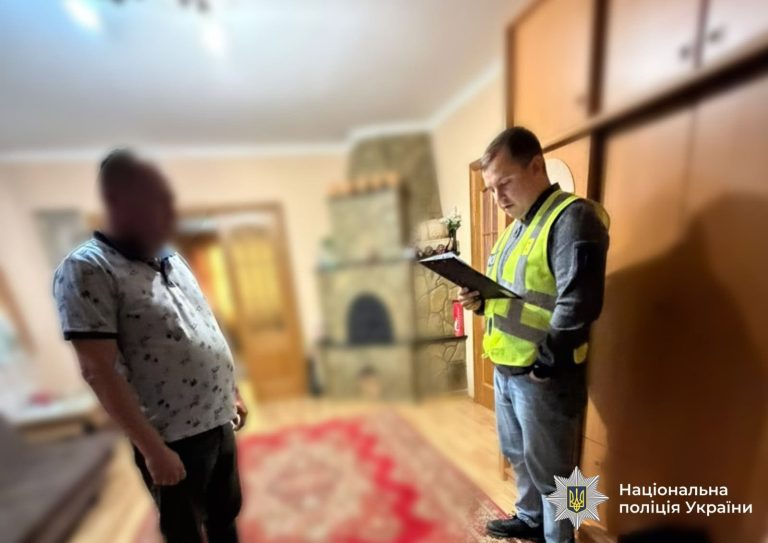 На Франківщині незаконно продавали державний пісковик (ФОТО) 12 На Франківщині незаконно продавали державний пісковик (ФОТО)