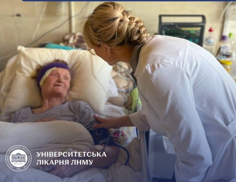 У Львові лікарі врятували від інсульту 101-річну жінку 4 728175327 122175687722726786 4775724961704827824 n 1