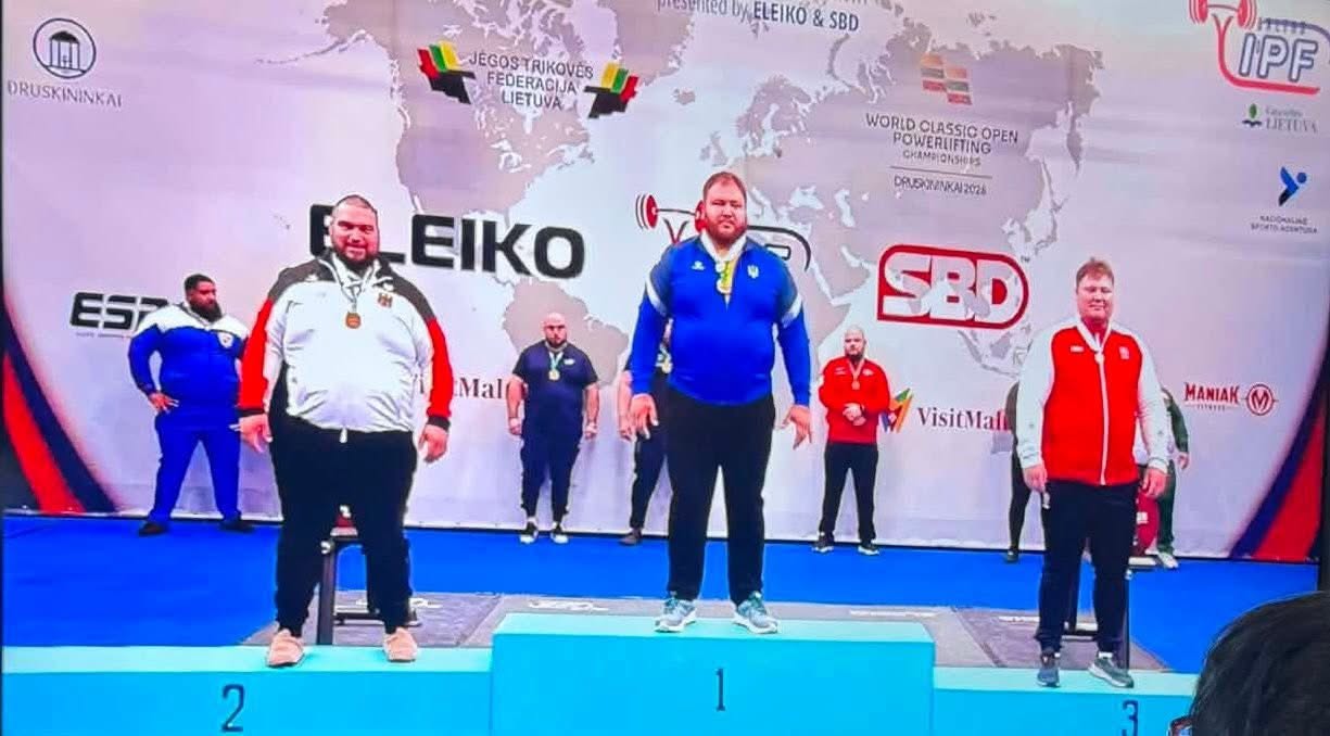 Прикарпатець здобув "срібло" на чемпіонаті світу з пауерліфтингу та встановив низку рекордів 2 728627508 1339226308323063 3602042842079246134 n