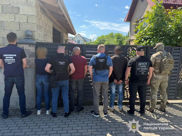 7000 доларів за виїзд за кордон: на Прикарпатті затримали жінку, яка уклала фіктивний шлюб 10 730503288 26904230849279162 6477335739374541563 n