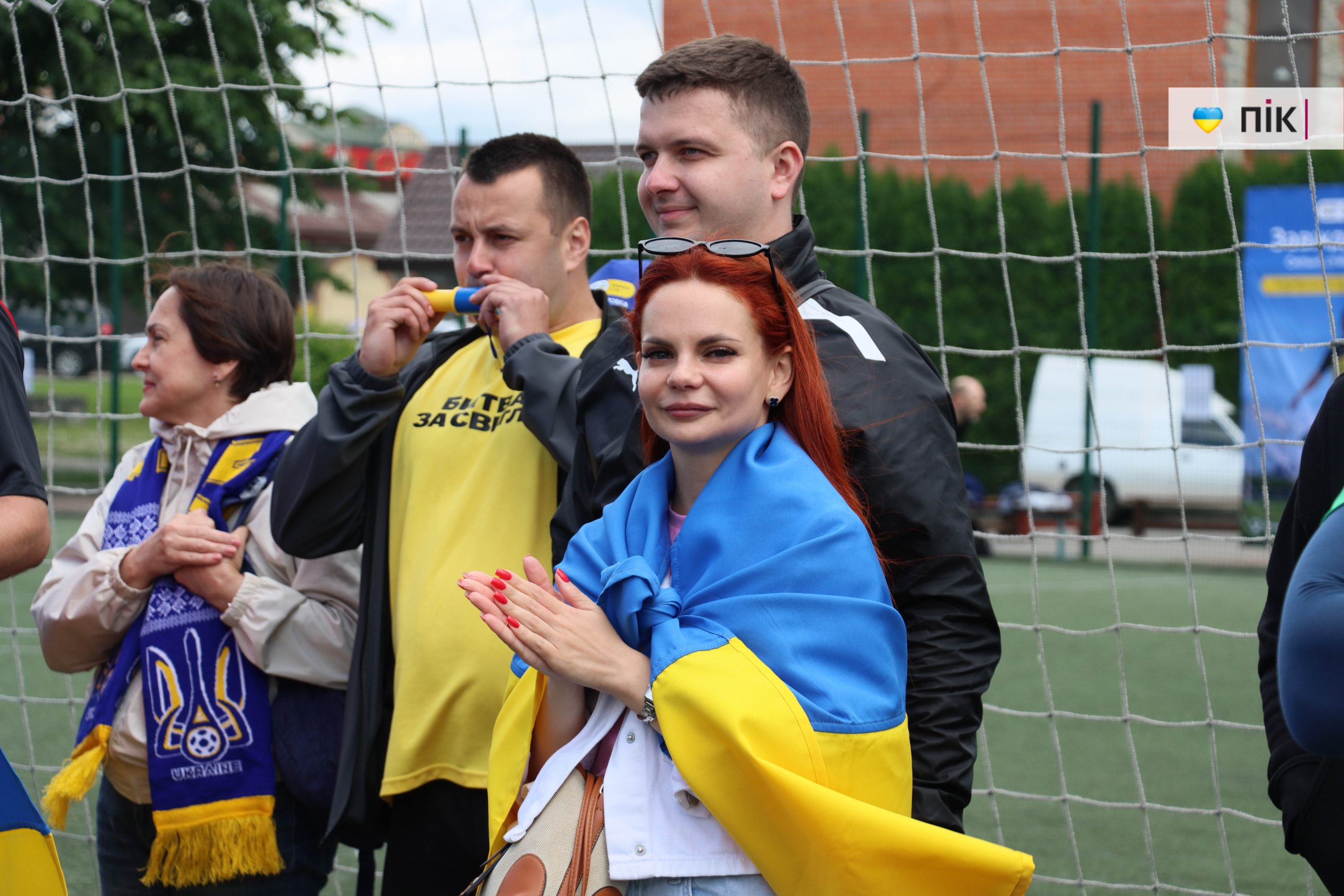 В Івано-Франківську стартував футбольний турнір ДТЕК Cup: 18 команд змагаються та збирають кошти для військових (ФОТОРЕПОРТАЖ) 44 IMG 9721 scaled