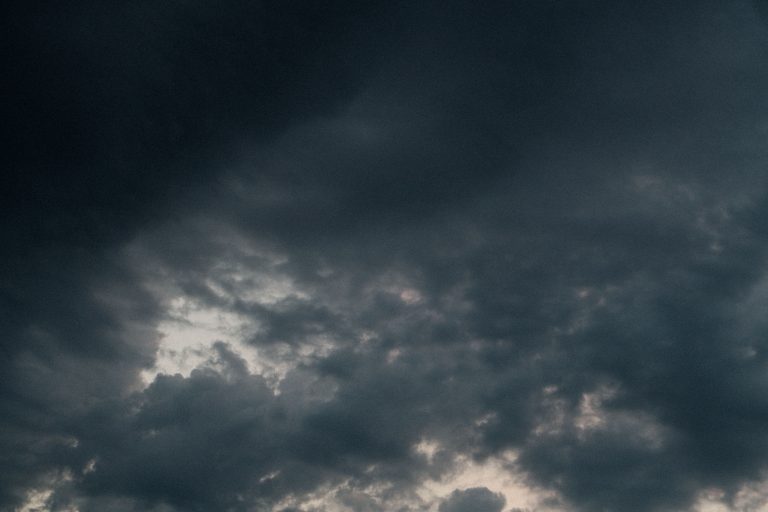 Прикарпатців попереджають про грозу та сильний вітер 4 pexels 61078180 19187094