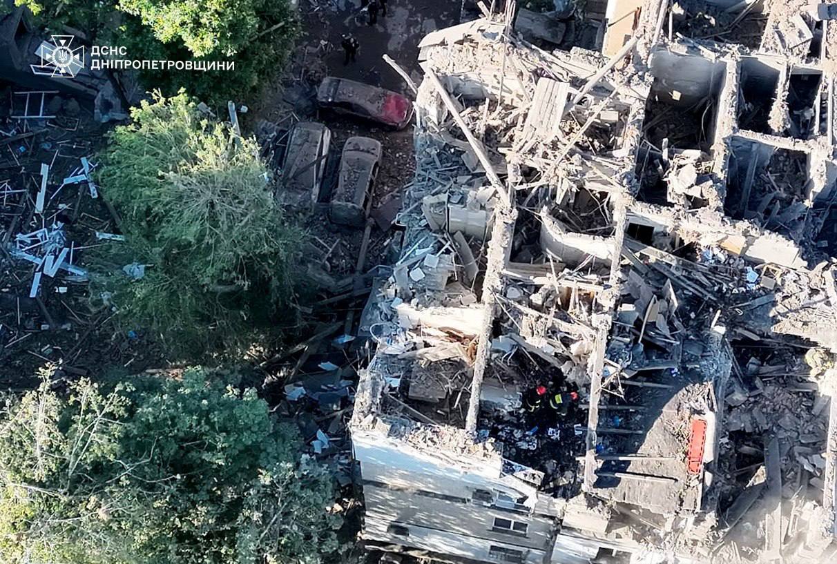 Окупанти вдень знову атакували Дніпро: постраждали двоє дітей (ФОТО) 3 photo 2026 06 02 16 59 39