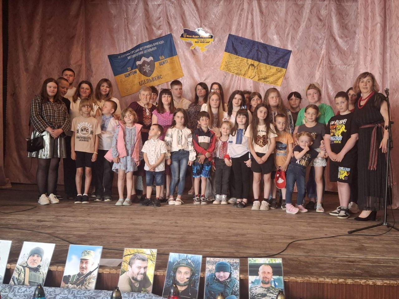Жителі Вікнян на Франківщині вже рік боряться за відкриття школи (ФОТО) 5 photo 2026 06 19 17 42 44