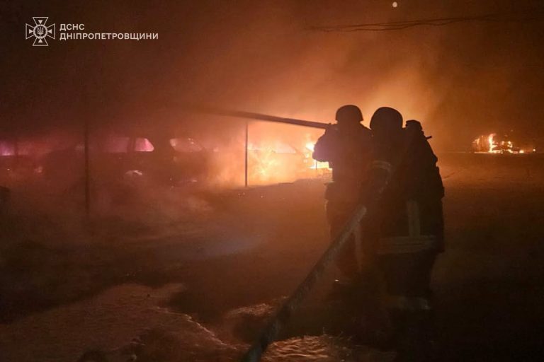 Ворог 20 разів атакував Дніпропетровщину: які наслідки (ФОТО) 6 Ворог 20 разів атакував Дніпропетровщину: які наслідки (ФОТО)