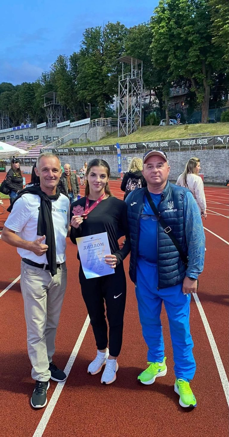 Спортсменка з Прикарпаття Тетяна Харащук здобула "бронзу" на чемпіонаті України 4 748150365 1022448803607868 3512406970441504373 n