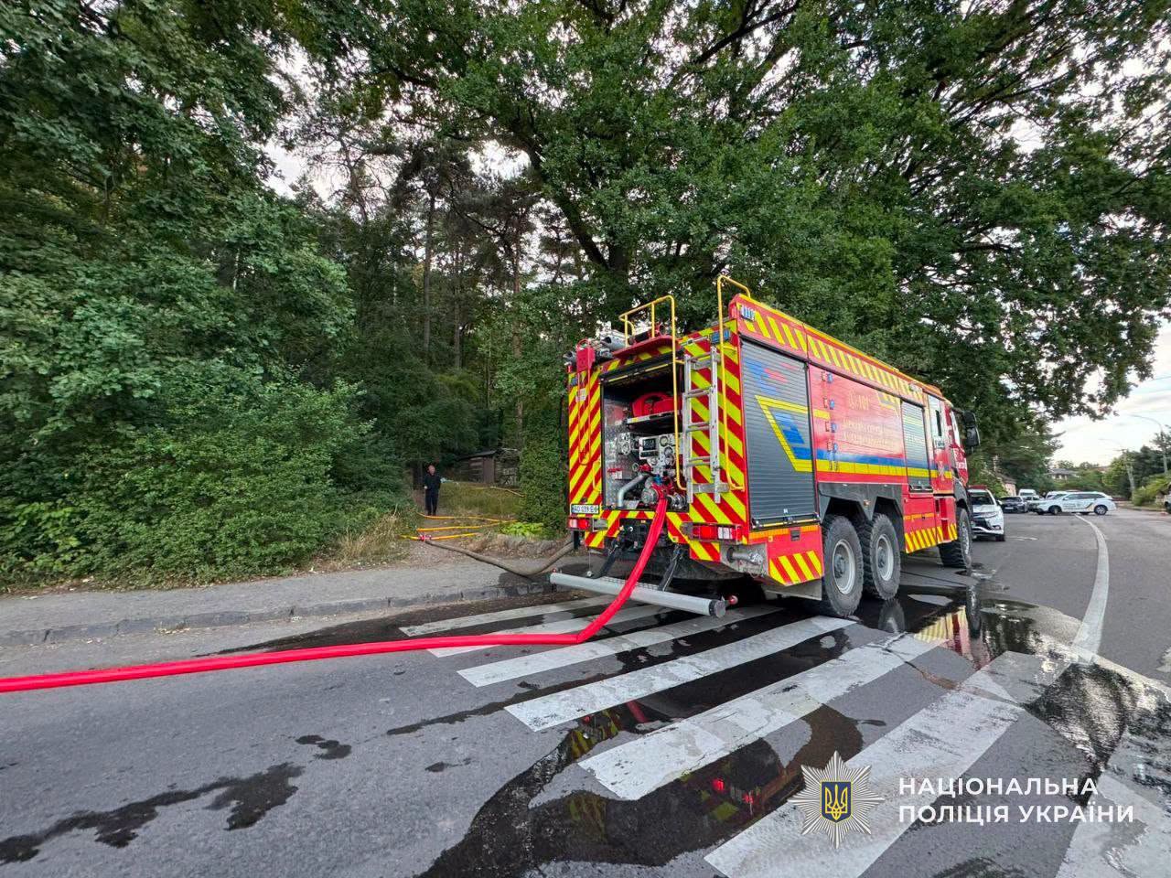 В Ужгороді озброєний чоловік відкрив стрілянину: його розшукує поліція (ФОТО) 2 753247495 1039375972286363 6546875747593712111 n